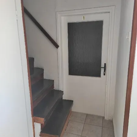 Room With Breakfast And Free Parking In The Center Bed & Breakfast *